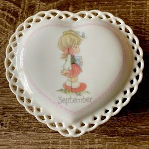 Precious Moments September jewelry/trinket heart